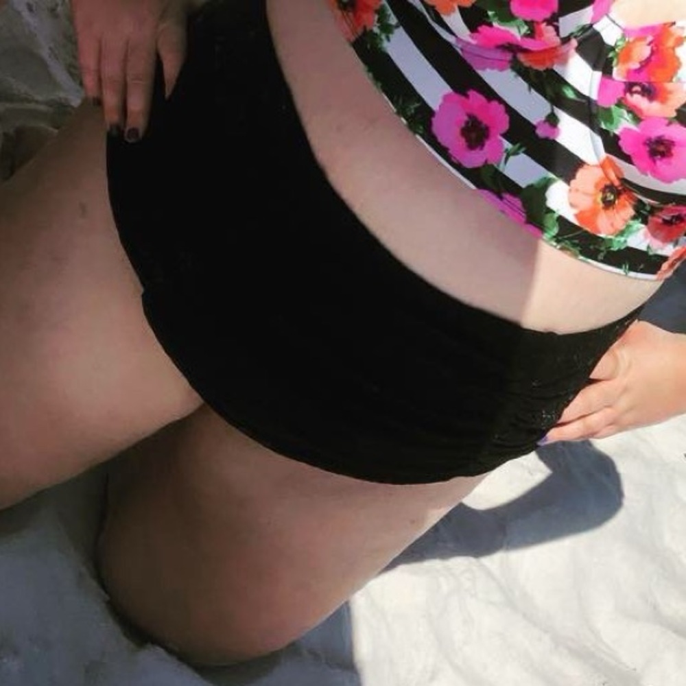 3X Torrid bikini bottoms